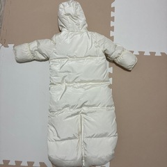 babyGapフード付きダウンコートの画像