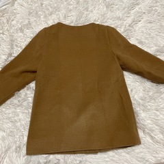 グローバルワークス　フード取外し可能　2WAY 100 女の子　ベージュの画像