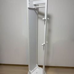 【美品】ニトリ ハンガーラック付き 回転式スタンドミラー　ホワイトの画像