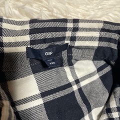 GAP ネイビー　チェック　長袖シャツの画像