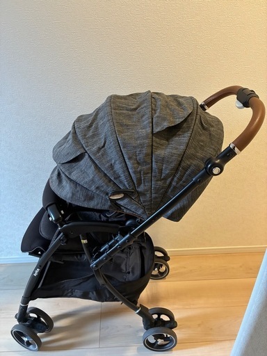 Apricaベビーカー (shun) 上総村上のベビー用品《ベビーカー、バギー