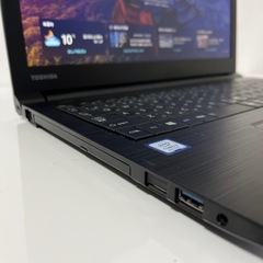 8世代　ノートPCの画像