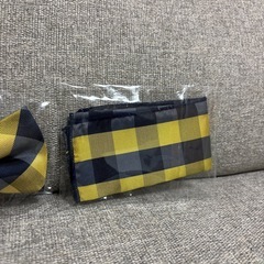 蝶ネクタイ＆ポケットチーフの画像