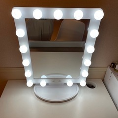 ドレッサー3点セットの画像