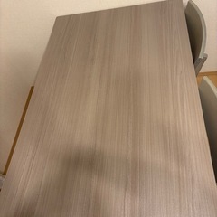 ダイニングテーブル椅子まとめ売りの画像