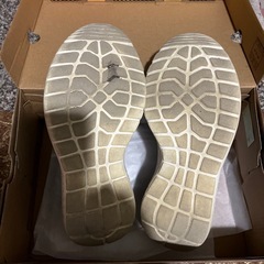 モズ　スニーカー　　24の画像