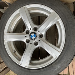 スタッドレスタイヤ4本　225/50R17 BMWの画像