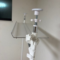 【つっぱり棚【未使用近い】の画像