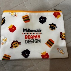 マックのポーチの画像