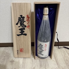 魔王1.8L桐箱付き　焼酎の画像