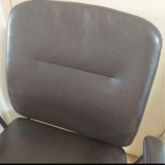 ニトリ (Nシールド スモークDH DBR) レザー調 高さ調節 回転チェアの画像