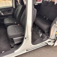 2018年式　綺麗でおすすめ　トヨタ　タンク　車検2年付きの画像