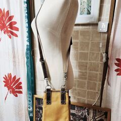 AGILITY(アジリティ) 機能性高く、そしてスタイリッシュ。とっても素敵な本革ショルダーバッグ、いかがでしょうか？の画像