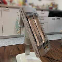 ⭐︎ CORONA DH-1113R コロナ コアヒート 遠赤外線ストーブ 暖房機器 ⭐︎の画像