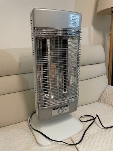 CORONA コロナ 遠赤外線ストーブ コアヒート DH-1113R ⭐︎ CORONA DH-1113R コロナ コアヒート 遠赤外線ストーブ 暖房機器