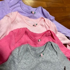 70サイズ 長袖ロンパース 4枚セット の画像