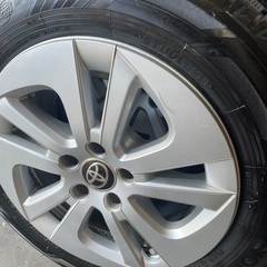 シエンタなどに　プリウス純正アルミホイール&185/65R15スタッドレスタイヤセット！④本！の画像