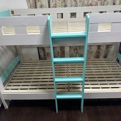 【2段ベッド】クリーニング済【管理番号12112】金の画像