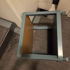 IKEAコーヒーテーブル　ユーズド　の画像