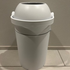 ピジョン　オムツ用ゴミ箱　ステール（Suteru）　の画像