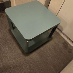 IKEAコーヒーテーブル　ユーズド　の画像