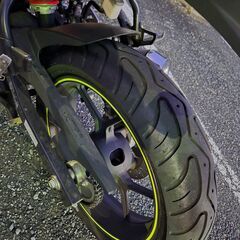 【スズキ ジクサー150】USB-A・グリップーヒーター・ウィンドスクリーン・SHAD34ボックス・ハンドルカバーの画像