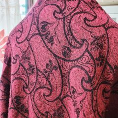 Pierre Cardin(ピエール・カルダン) たっぷりゆったり、リバーシブルタイプの超大判ストール。いかがでしょうか？の画像