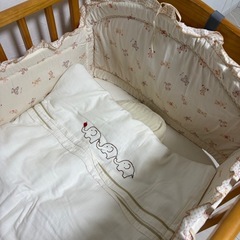 ベビーベッド布団セットの画像