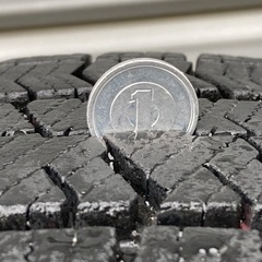 No.191スタッドレスタイヤ195/60/15 5H PCD114.3 アルミホイール付4本セットの画像