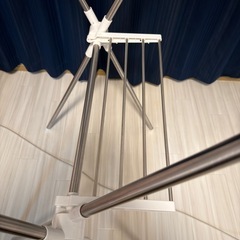 【洗濯用/室内物干しスタンド】の画像