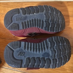 New Balance 子供靴の画像