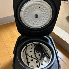 IRIS OHYAMAの炊飯器の画像