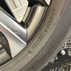 ヴォクシー90系　純正タイヤホイールセット
の画像