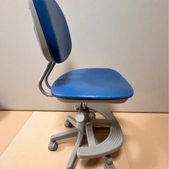 デスクチェアの画像