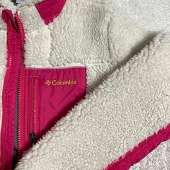 【美品】コロンビア　ボアジャケットs 130の画像