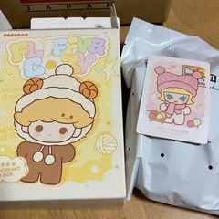 Molly 箱開封済み　PopBean ぬいぐるみペンダントの画像
