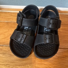 BREEZE  子供用サンダルの画像