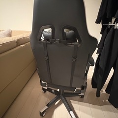 ゲーミングチェアの画像