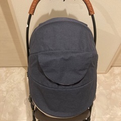 　【美品】 combi ベビーカー　スゴカルα  light エッグショックAXの画像