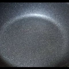食器　フライパンの画像