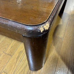 こたつテーブルの画像