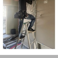 創業5年！週休2日！　共に成長できる職人募集　電気工事.外構工事.土木工事の画像