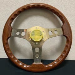 ⚠️取置き中🟣ウッド ステアリングの画像