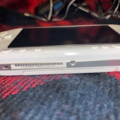 PSP1000 充電器+ソフトの画像