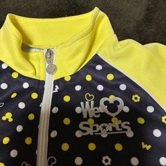 IGNIO  Disney Mickey ジャージ上下120サイズの画像