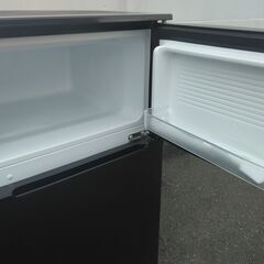 ノンフロン90リットル冷凍冷蔵庫　日本美的（コンフィー）2023年製RCT90BL(E)　正常動作品の画像