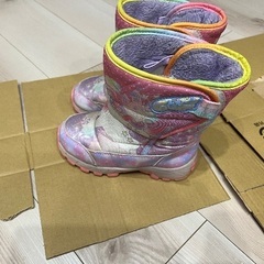 女の子　スノーブーツ　18の画像