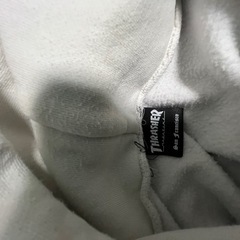 【THRASHER スラッシャー】白　パーカーの画像