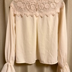 ⦅mysty woman⦆ 鍵編み風ブラウス、フリーサイズの画像