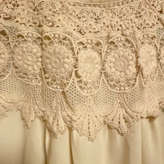 ⦅mysty woman⦆ 鍵編み風ブラウス、フリーサイズの画像